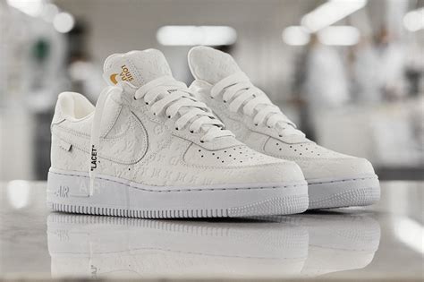 air force 1 lv 8 5